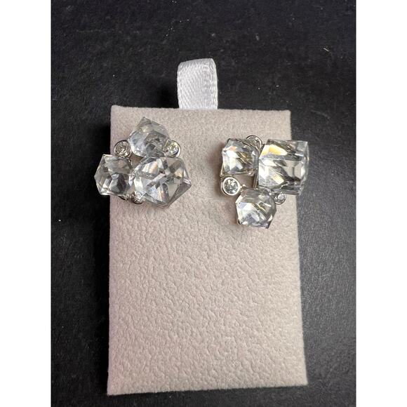Vintage Silver Tone Crystal Cube Rhinestone Cluster Earrings - Picture 7 of 14